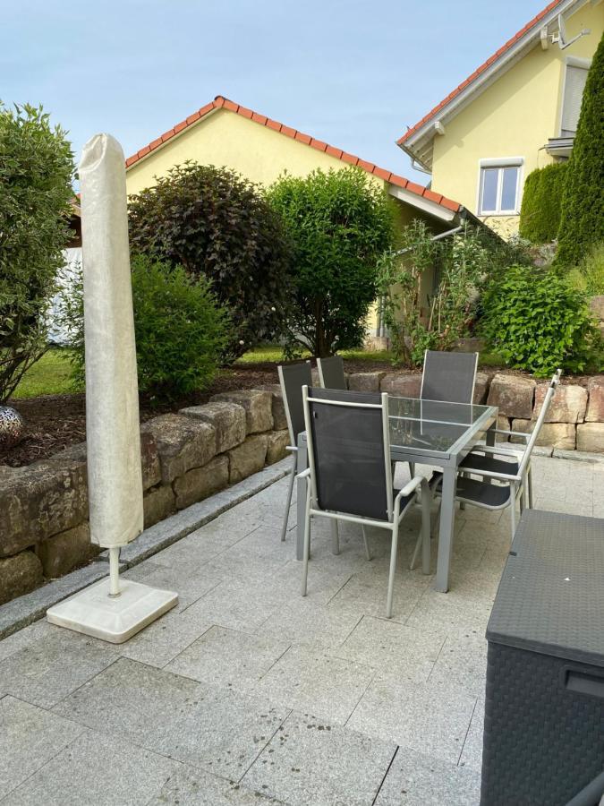Ferienwohnung Messmer Mit Terrasse Heiligenborn Exterior foto